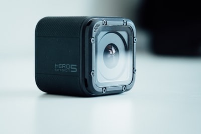白底黑GoPro HERO5